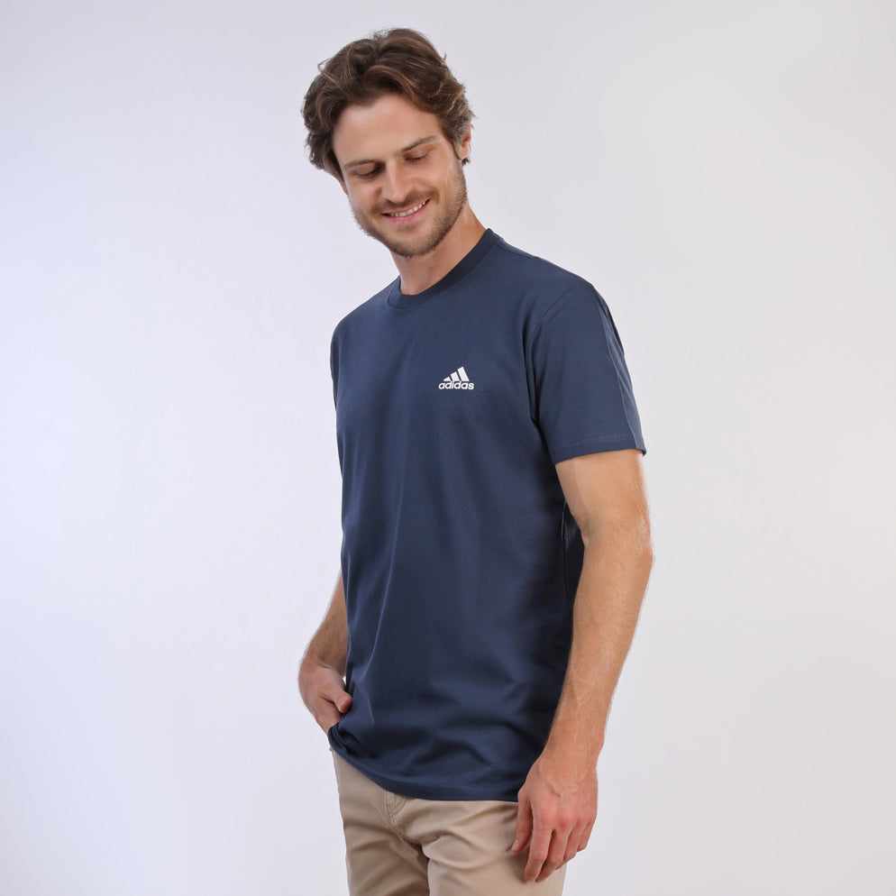Adidas T-Shirt