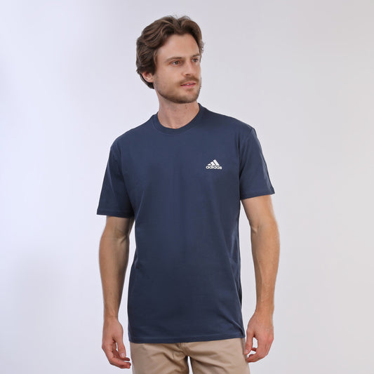 Adidas T-Shirt