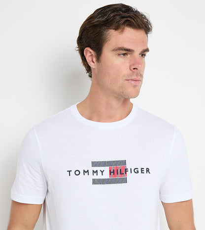 TOMMY HILFIGER T-SHIRT WITH Embroidery LOGO - SLIM FIT