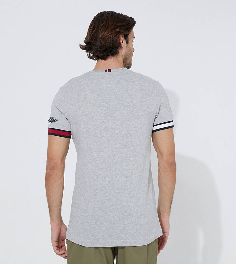 TOMMY HILFIGER T-SHIRT WITH Embroidery LOGO - SLIM FIT