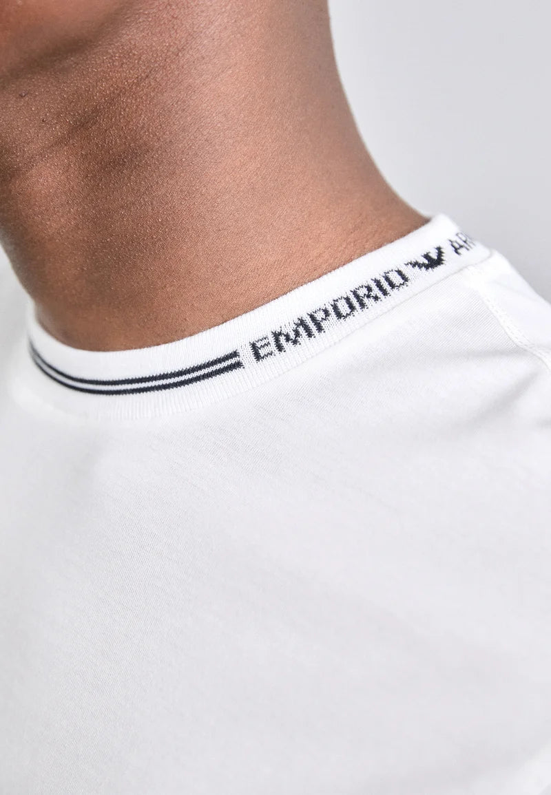 EMPORIO ARMANI
BASIC T-SHIRT - BIANCO CALDO