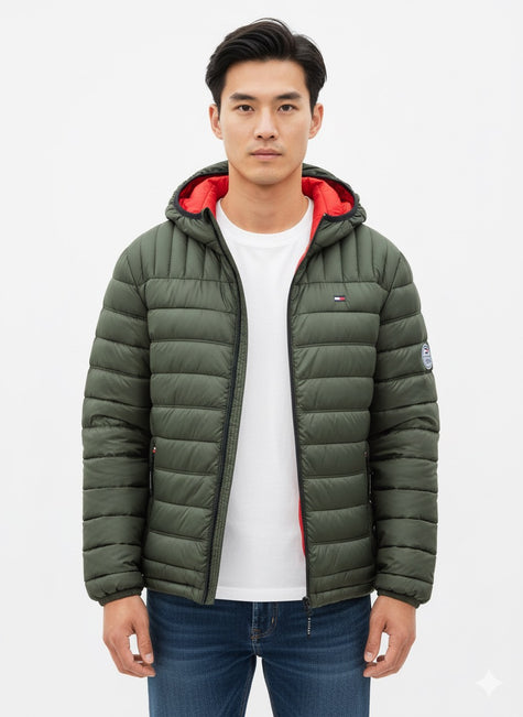 Tommy Hilfiger Packable Water Repellent Jacket With Hood