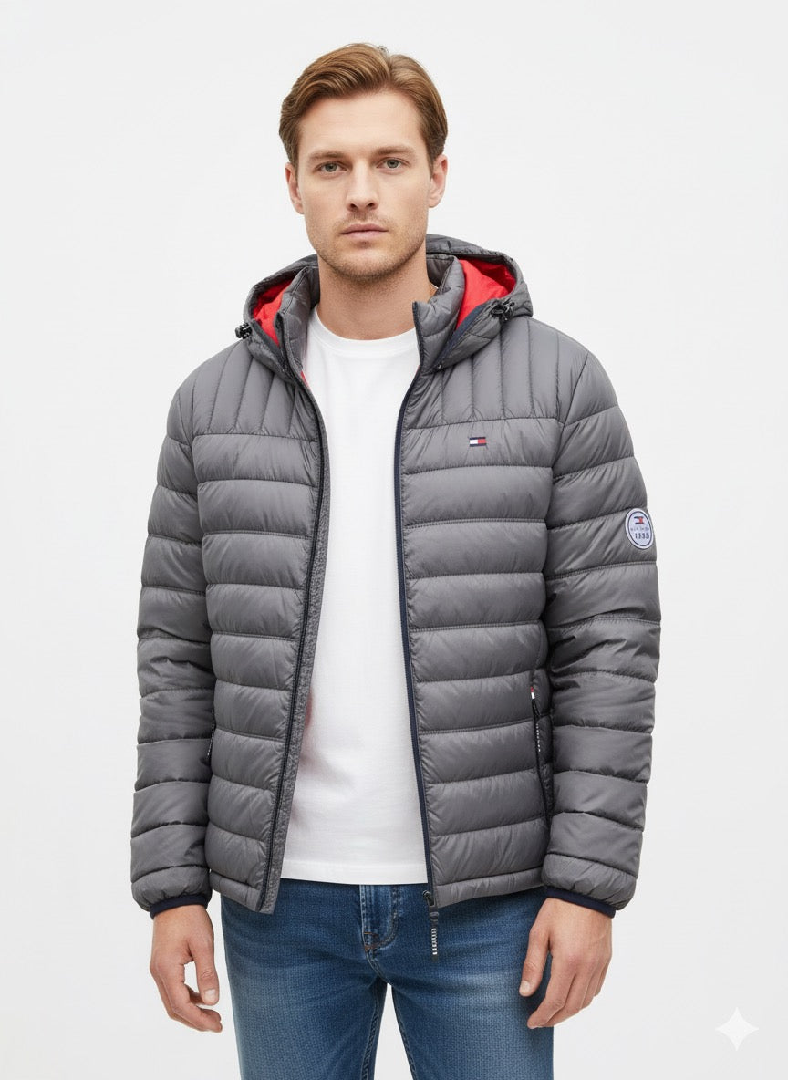 Tommy Hilfiger Packable Water Repellent Jacket With Hood
