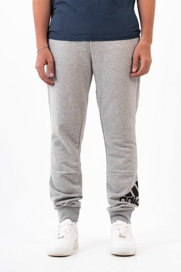Adidas Essential pants - Regular fit Size Chart